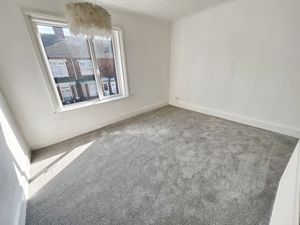 Bedroom- click for photo gallery